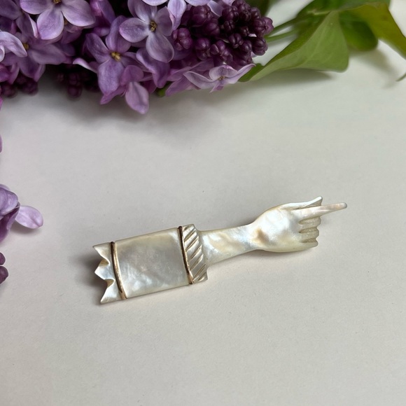 Victorian Hand Brooch Mother of Pearl Pointing Finger